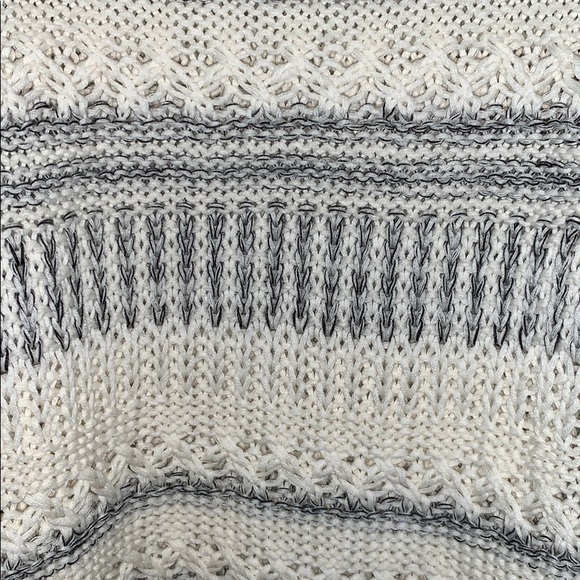 Sweater - Picture 2 of 3